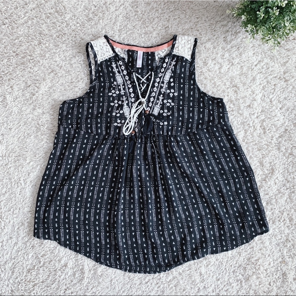 Lace-up Sleeveless Boho Top